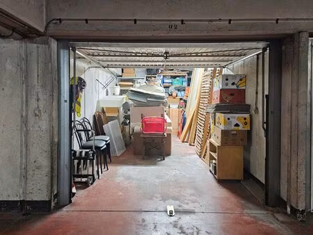 garage à vendre à avenue de l'arbre ballon 28 jette (vbd97220)