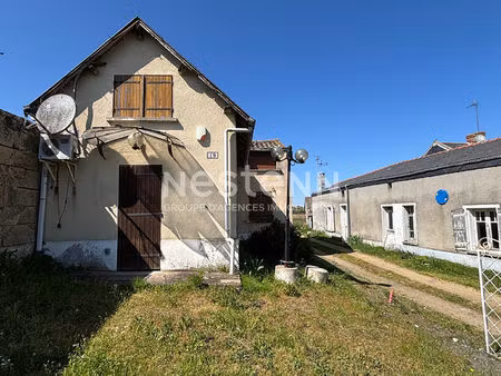 a vendre - investissement idéal : 2 maisons sur grand terrain - d6023