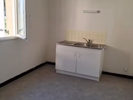 location maison 3 pièces 65 m² à rigny-ussé (37420)