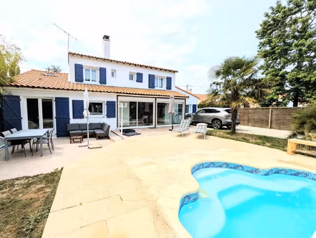 vente maison 6 pièces 160 m² la chevrolière (44118)