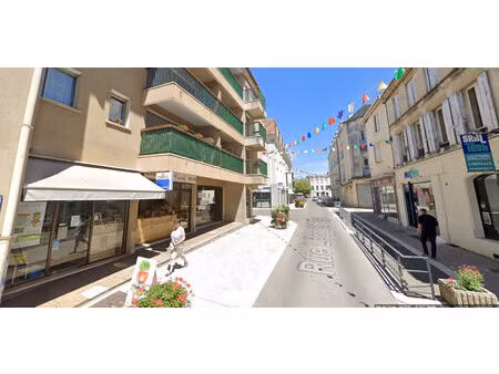 location commerce 44 m² à marmande (47200)