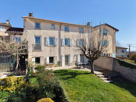 maison de 120m2 située sur la commune de saint didier au mont d'or  4 pièce(s)   3 chambre