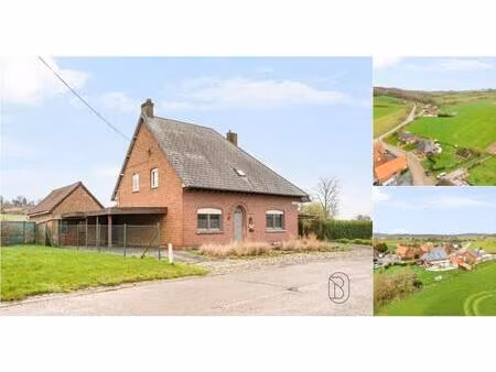 maison à vendre avec terrasse et jardin   saint-sauveur (rbv44888)