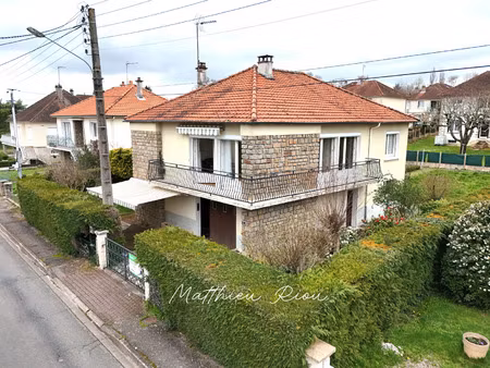 maison 6 pièces - 106 m²