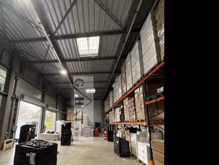 location local industriel 1990 m² à villemomble (93250)