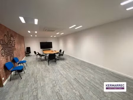 rare ! a louer 650 m² divisibles à partir de 190 m²