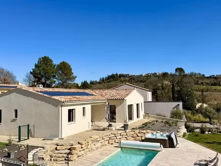 villa de luxe en plain-pied - neuf et prêt à y habiter