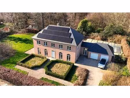 ophain – superbe villa 6 ch avec piscine sur 22 + 28 ares