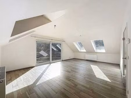 bel appartement avec garage dans résidence récente - hotton