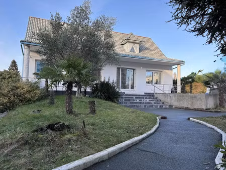vente maison 6 pièces 194 m² à loos (59120)  614 000 €
