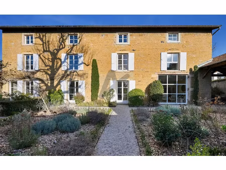 vente maison 8 pièces 367 m² à limonest (69760)  1 780 000 €