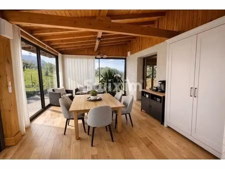 appartement 120 m² avec jardin