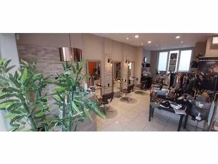 local commercial à vendre à la louvière