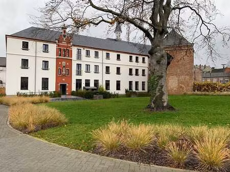 app. rdc avec jardin + parking en centre ville