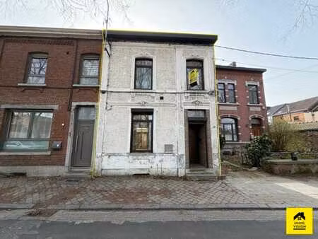 maison a renover 2 chambre avec jardin