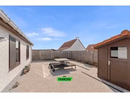 charmante maison de vacances avec emplacement attenant à ha…