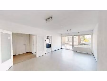 appartement 2 chambres avec garage.