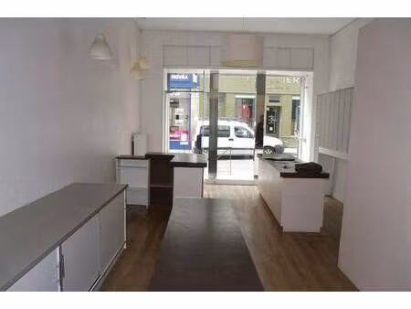 local commercial à louer