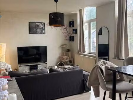 appartement 1 chambre  rue des jardins  huy