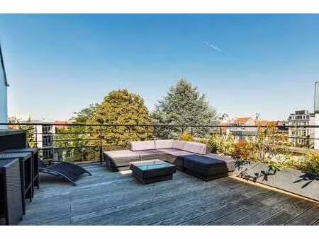 molière – maison de maître rénovée avec dépendance et jardin