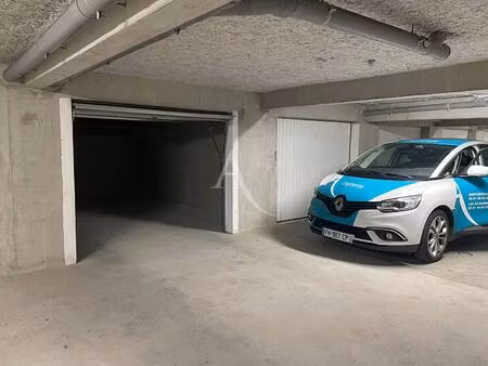 parking à louer