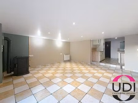 maison à louer au coeur d'ahun