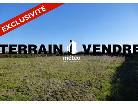 vente terrain à saint-benoist-sur-mer (85540) : à vendre / 667m² saint-benoist-sur-mer