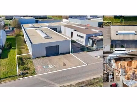 surface industrielle à louer à rue de l'industrie 3 villers-le-bouillet (vbd97603)