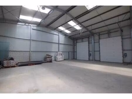 local commercial à louer