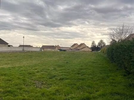 terrain constructible viabilisé à vendre