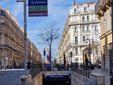 vente emplacement parking indigo république marseille