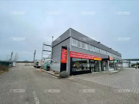 local d'activités à louer