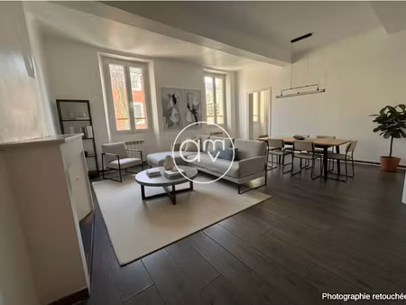 vente appartement 3 pièces 90 m² à cuers (83390)  160 000 €