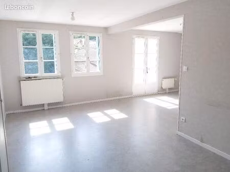 appartement 5 pièces 101 m²