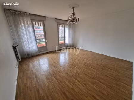 appartement 2 pièces 56 m²