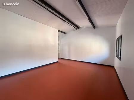 local 42 m² - proche moûtiers / 3 vallées