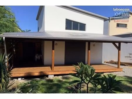 villa 4 pièces 84 m²