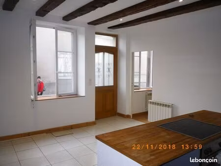 bel appartement rdc avec jardin à commercy centre