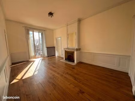 appartement 127m2 mornant coeur du village