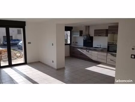bel appartement f3 rénové