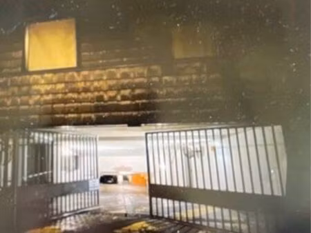 ?️ place parking sécurisée avec gardien