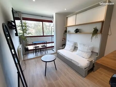 jolie studio idéalement situé