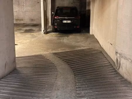 parking paris 16