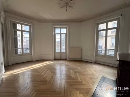 vente appartement 4 pièces 100.77 m² à saint-etienne (42000)  177 000 €