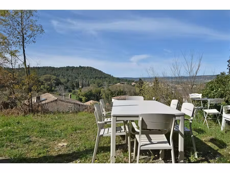 maison de village p6 avec terrasses  jardin et garage