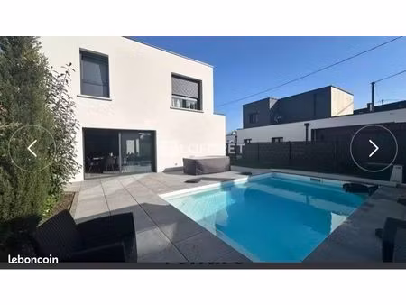 particulier à particulier maison contemporaine 272 m² – 5 chambres – piscine chauffée – pr