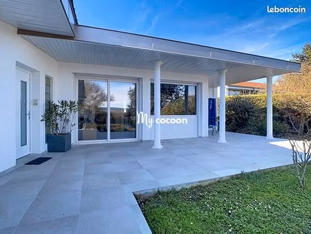 maison 5 pièces 181 m²