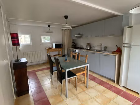 location appartement 3 pièces 46 m² à rillieux-la-pape (69140)