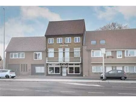 handelspand met woonst