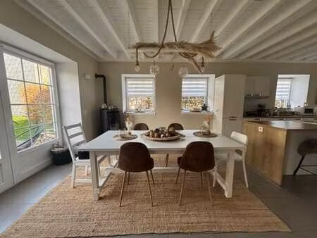 maison 4 chambres avec grande terrasse et jardin